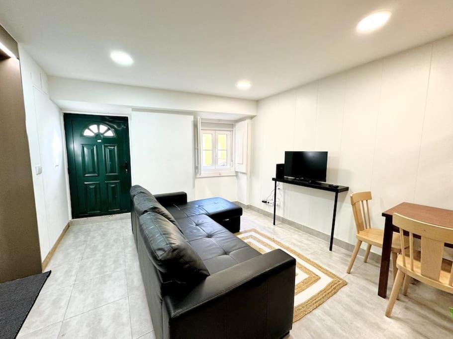 Apartamento Aconchegante Bairro Alto Lisboa المظهر الخارجي الصورة